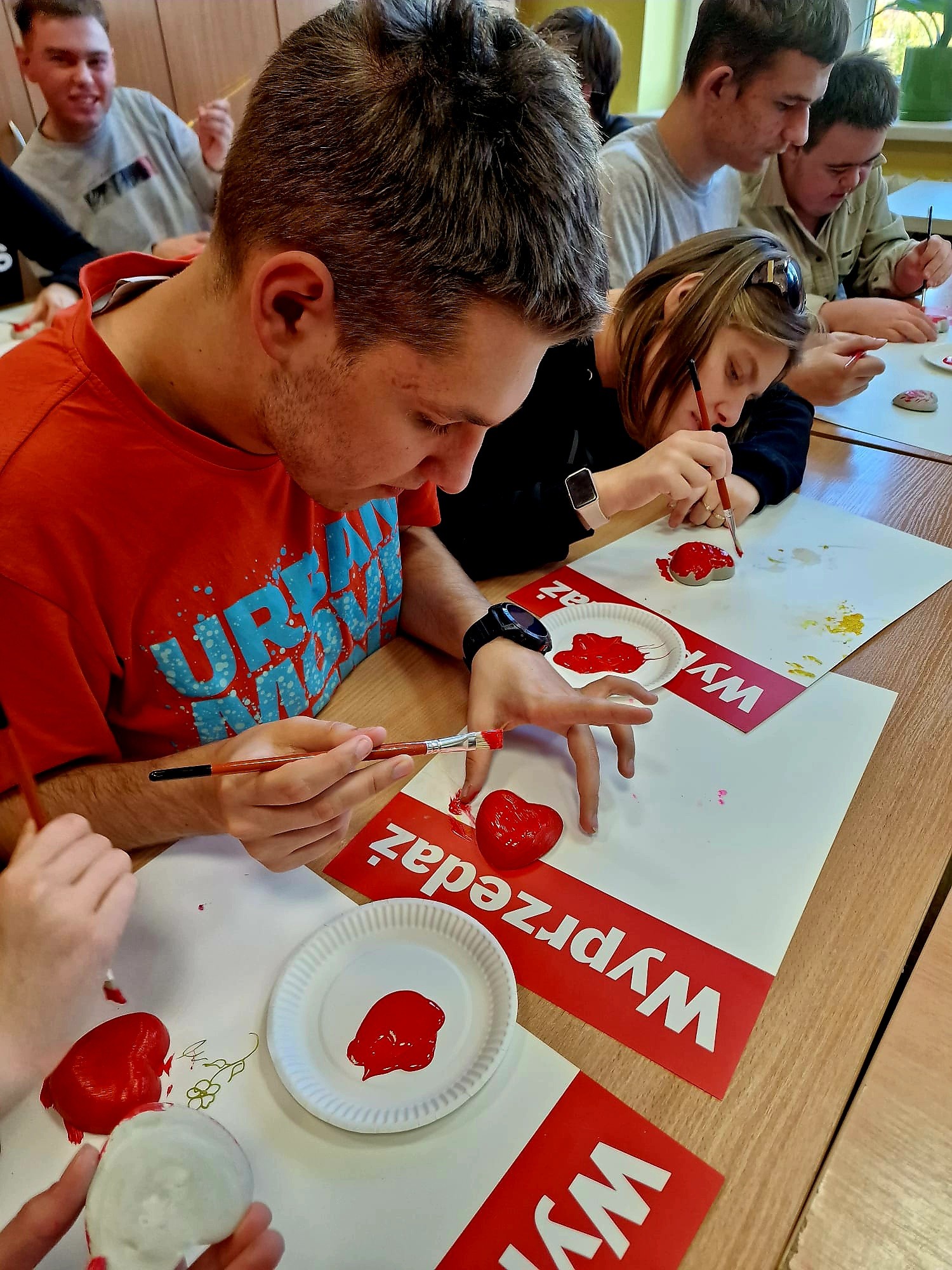 569592602_1373452921450013_4556970849377310704_n