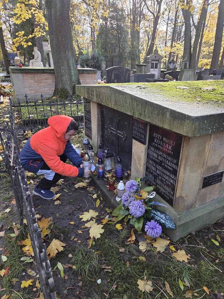 572767652_1330460008873566_1563068475058299537_n