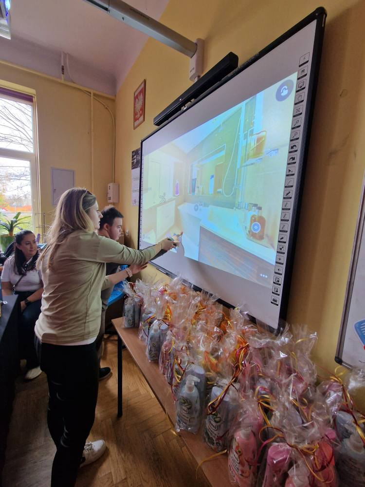 574096137_1379802407481731_7718975908034898165_n