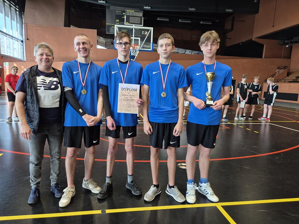 577617476_1336307444955489_2624255075876494652_n