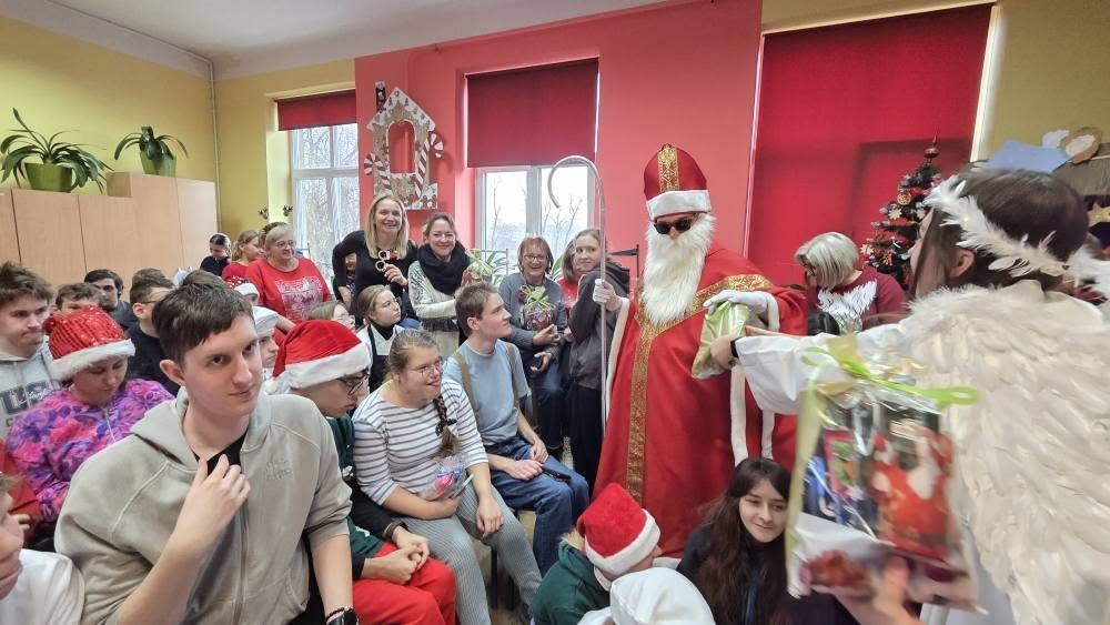 596407525_1413460240782614_3795108574168445264_n