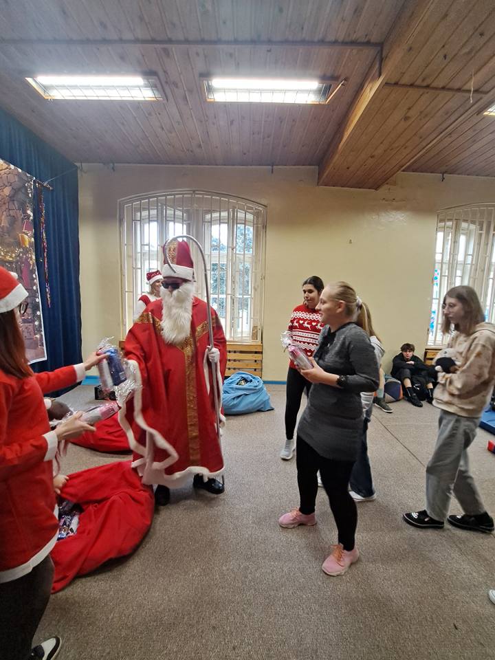 597469846_1361481135771453_30636444533249145_n