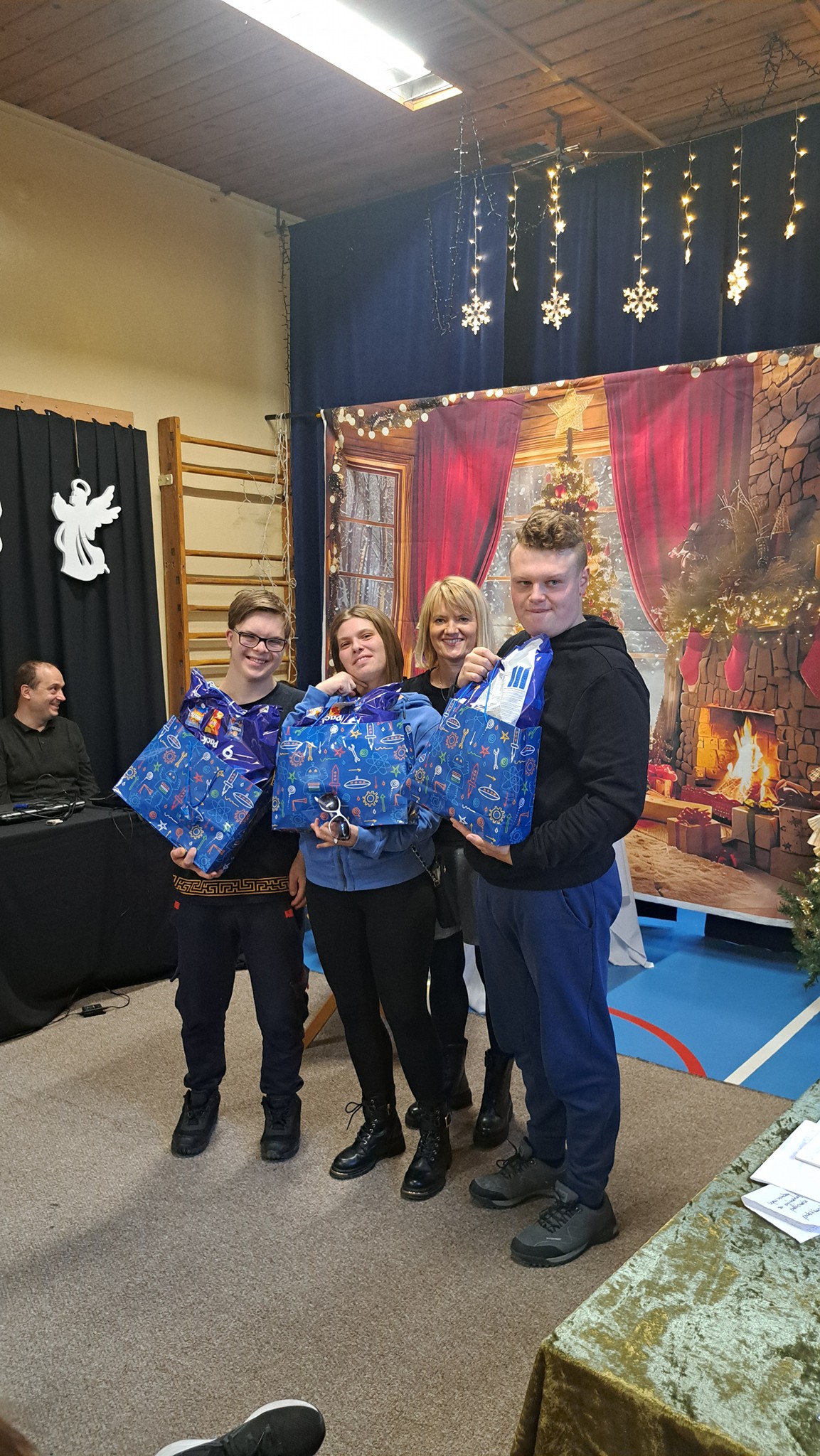 598173227_1368872225032344_485963346238905795_n