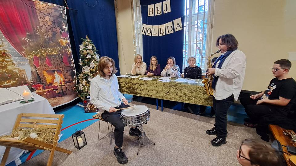 598322376_1368871725032394_2072385829295068323_n