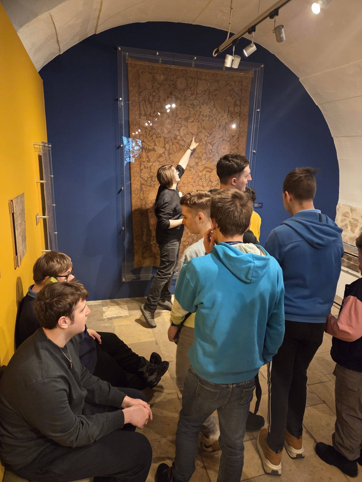 615451679_1447299437398694_6761421713432541389_n